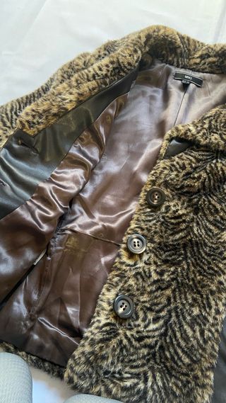 Chaqueta pelo y polipiel Mango