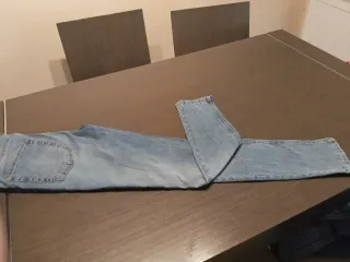 Vaqueros pitillo talla 30/32