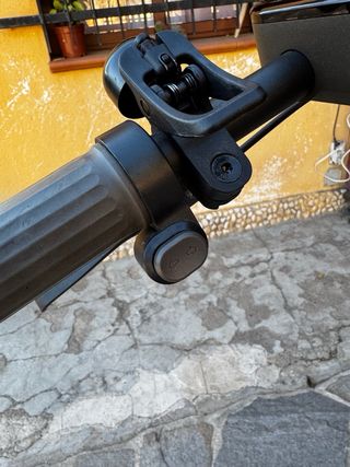 Xiaomi Scooter 4 Pro Max + Casco + Candados