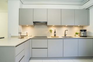 Piso en venta en Nueva Andalucía centro en Marbella