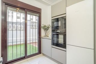 Piso en venta en Nueva Andalucía centro en Marbella