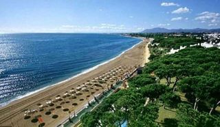 Piso en venta en Elviria en Marbella