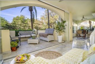 Piso en venta en Elviria en Marbella