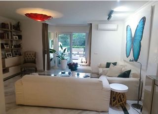 Piso en venta en Elviria en Marbella