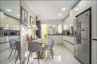 Piso en venta en Elviria en Marbella