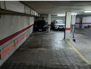 Garaje en venta en Ensanche - Diputación en Alicante