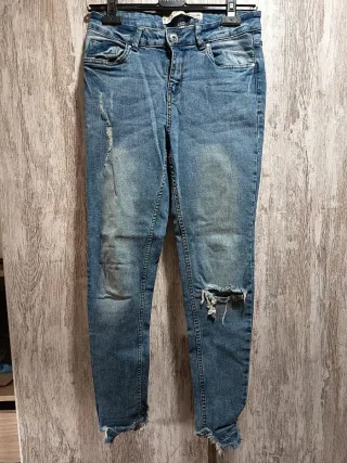 Pantalones vaqueros azules,beige