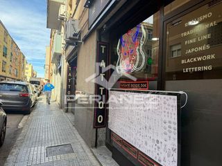 Local comercial en alquiler en Centre en Prat de Llobregat, El