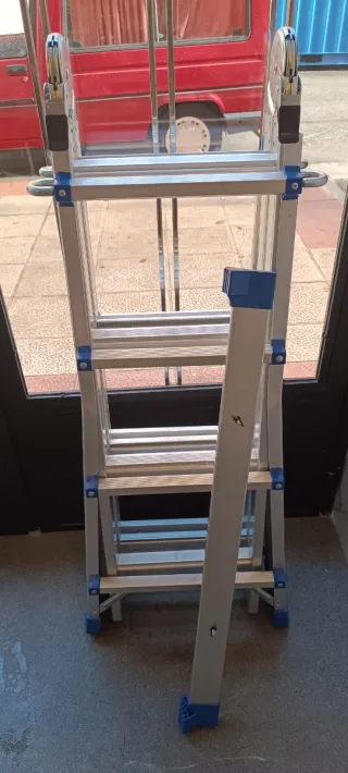 Escalera Tijera Plegable Sinex