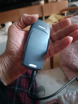 Teléfono Móvil Nokia 3110