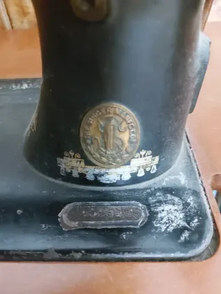 Máquina de coser Singer antigua