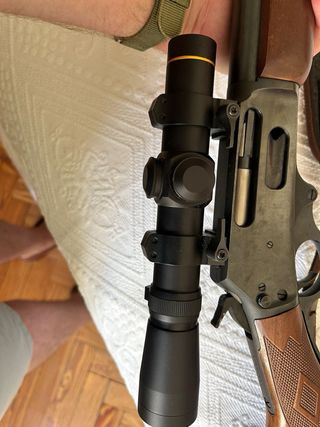 Visor Leupold Batida 1.25-4x20 de tubo 30mm