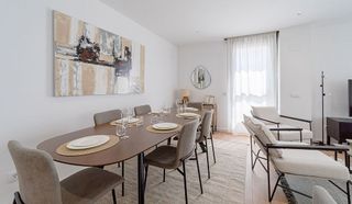 Piso en alquiler en Valdebebas - Valdefuentes en Madrid