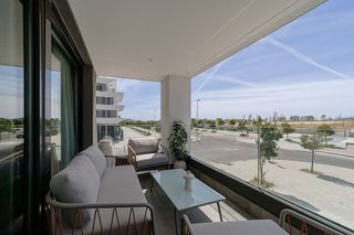 Piso en alquiler en Valdebebas - Valdefuentes en Madrid