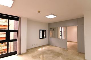 Oficina en alquiler en Arenales - Lugo - Avenida Marítima en Palmas de Gran Canaria(Las)