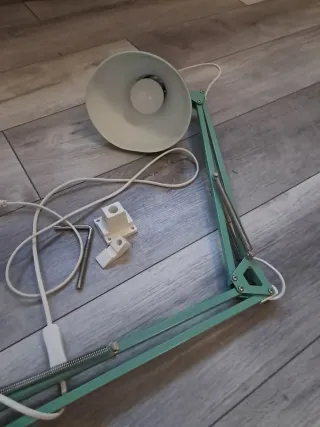 Lampada da scrivania Ikea verde