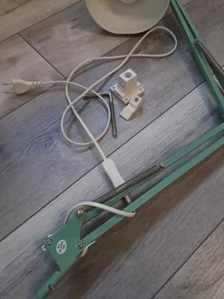 Lampada da scrivania Ikea verde