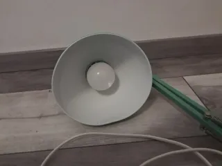 Lampada da scrivania Ikea verde