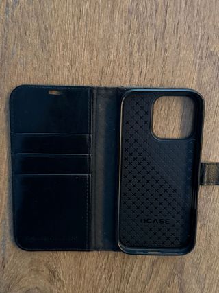 Funda iPhone 16 Pro cuero