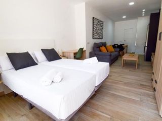 Piso en alquiler en Parque Ayala - Jardín de la Abadía - Huelín en Málaga