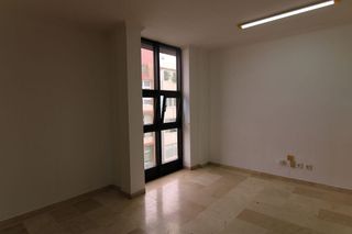 Oficina en alquiler en Arenales - Lugo - Avenida Marítima en Palmas de Gran Canaria(Las)