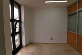 Oficina en alquiler en Arenales - Lugo - Avenida Marítima en Palmas de Gran Canaria(Las)