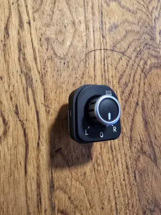 Rueda cromada espejos VW Passat B6