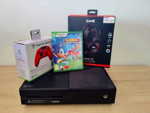 Xbox One Nera + Cuffie + Controller + Gioco