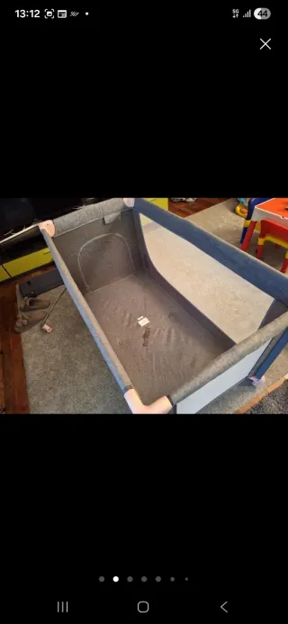 Cuna de viaje con colchón