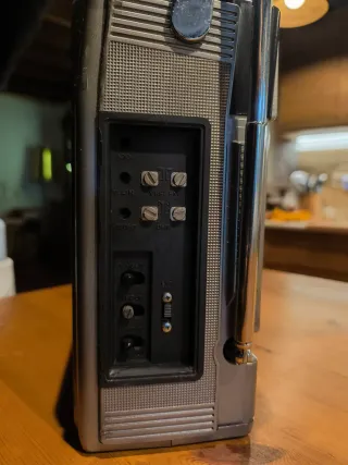 Radio-TV JVC para coleccionistas