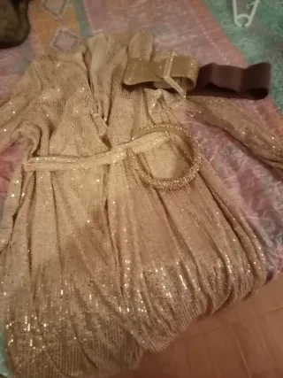 Mono dorado fiesta Talla XL/XXL con cinturón