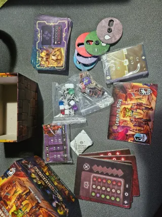 Gloomhaven: Buttons & Bugs inglés sin uso