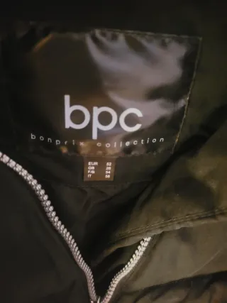 Abrigo acolchado negro