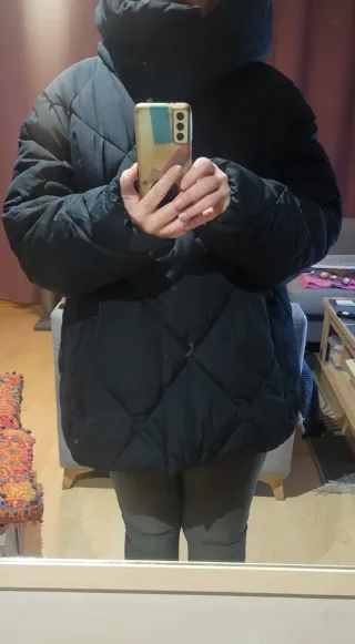 Abrigo acolchado negro