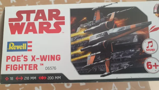 Maqueta Revell X-Wing de Poe Star Wars