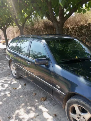 Mercedes-Benz Clase C 2000