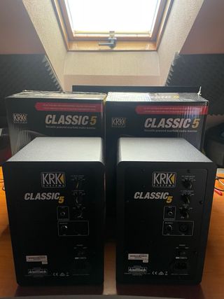 KRK Classic 5 Monitores de Estudio