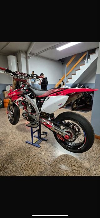 Honda CRF 450 Supermotard