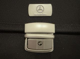 Maletín Mercedes Benz Negro