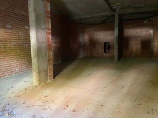 Local comercial en venta en San Adrián - La Cava en Logroño