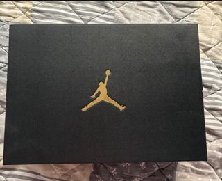 Jordan True Flight Blancas y Amarillas