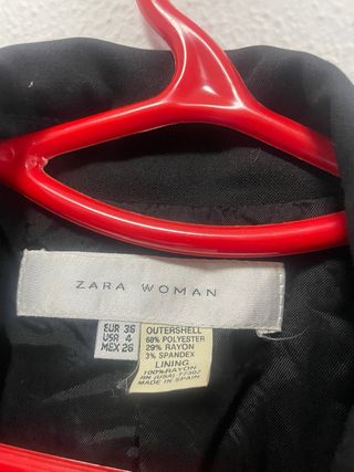 Americana Zara Negra Mujer