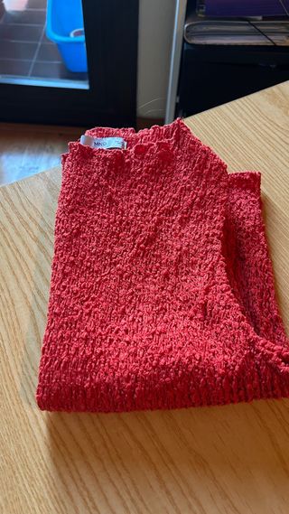 Camiseta Mango Roja Texturizada