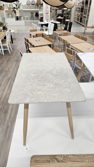 NUEVO! Mesa comedor fija de madera efecto piedra