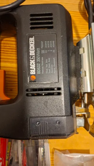 Sierra de calar Black & Decker BD532 350W