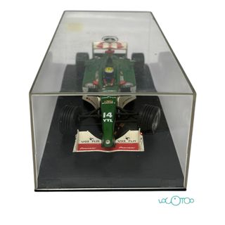 Coche Slot Scalextric Mark Webber