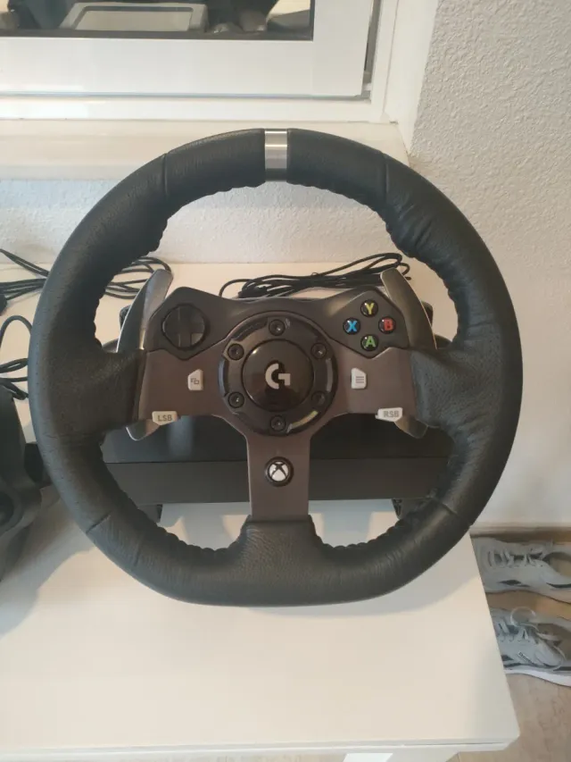 Volante Logitech G920 per PC, Xbox One e Xbox Series