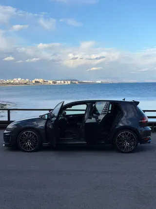 Volkswagen Golf 2014