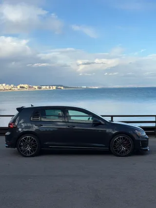 Volkswagen Golf 2014