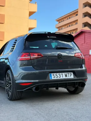 Volkswagen Golf 2014